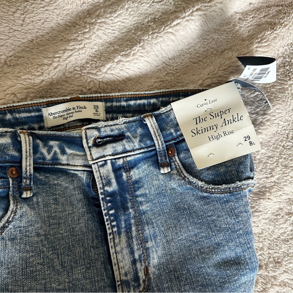 Curve Love High Rise Super Skinny Ankle Jeans in Medium Wash - Picture 3 of 12